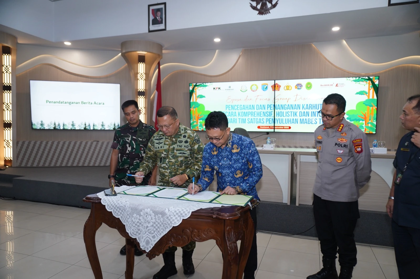 TNI dan Pemkot Komitmen Cegah Karhutla